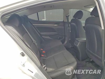 Zdjęcie 10 z 12 samochodu: 2019 HYUNDAI ELANTRA SEL VIN:5NPD84LF3KH481479 - miniatura