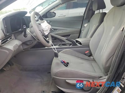 Zdjęcie 7 z 12 samochodu: 2022 HYUNDAI ELANTRA SEL VIN:5NPLM4AG3NH085947 - miniatura