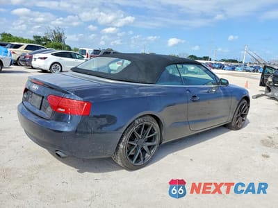 Trzecie zdjęcie samochodu z tyłu: 2013 AUDI A5 PREMIUM PLUS VIN:WAUJFAFH9DN010330 - miniatura