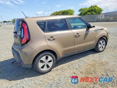 Trzecie zdjęcie samochodu z tyłu: 2016 KIA SOUL BASE VIN:KNDJN2A28G7319312 - miniatura