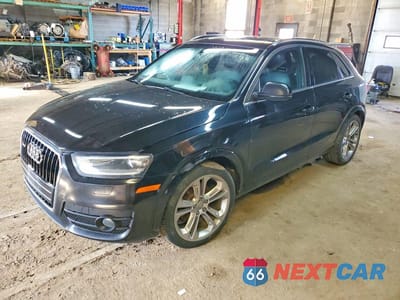 2015 AUDI Q3 PREMIUM PLUS WA1EFEFS7FR000795 - główne zdjęcie licytacji z USA - miniatura