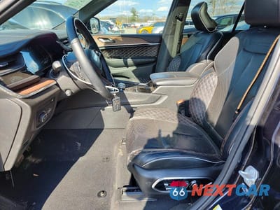 Zdjęcie 7 z 14 samochodu: 2024 JEEP GRAND CHEROKEE SUMMIT 4XE VIN:1C4RJYE69R8923110 - miniatura