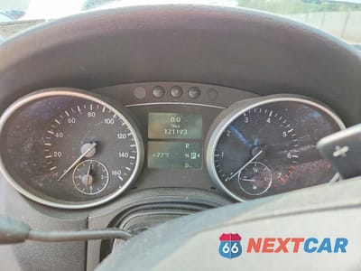 Zdjęcie 9 z 13 samochodu: 2009 MERCEDES-BENZ ML 350 VIN:4JGBB86E59A508505 - miniatura