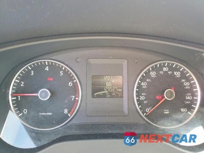 Zdjęcie 9 z 12 samochodu: 2013 VOLKSWAGEN JETTA SE VIN:3VWBX7AJ7DM404823 - miniatura