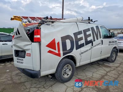 Trzecie zdjęcie samochodu z tyłu: 2019 CHEVROLET EXPRESS 2500 CARGO UTILITY / SERVICE VAN VIN:1GCWGAFP9K1368299 - miniatura