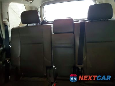 Zdjęcie 10 z 13 samochodu: 2012 LEXUS GX 460 VIN:JTJBM7FX4C5047739 - miniatura
