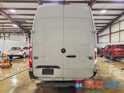 Zdjęcie 6 z 13 samochodu: 2024 MERCEDES-BENZ SPRINTER 2500 VIN:W1Y4KDHYXRP727093 - miniatura