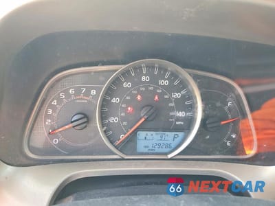 Zdjęcie 9 z 14 samochodu: 2015 TOYOTA RAV4 LE VIN:JTMZFREV9FD077188 - miniatura
