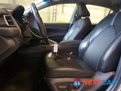 Zdjęcie 7 z 12 samochodu: 2019 TOYOTA CAMRY SE VIN:4T1B11HK2KU757913 - miniatura