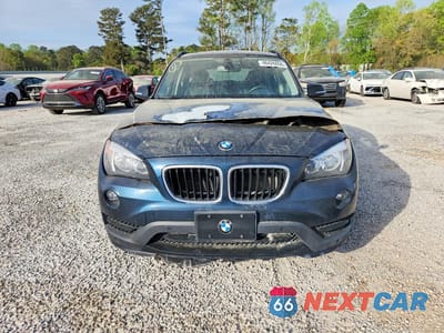 Piąte zdjęcie samochodu w środku: 2015 BMW X1 SDRIVE28I VIN:WBAVM1C51FVW57017 - miniatura