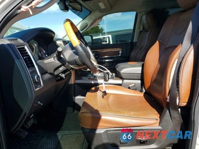 Zdjęcie 7 z 11 samochodu: 2013 RAM 1500 LONGHORN VIN:1C6RR6WT9DS661478 - miniatura
