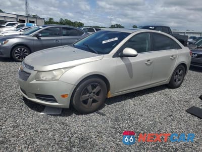 2014 CHEVROLET CRUZE LT 1G1PC5SB2E7446840 - główne zdjęcie licytacji z USA - miniatura