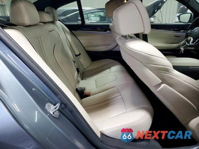 Zdjęcie 10 z 12 samochodu: 2020 BMW 530XE VIN:WBAJB1C01LCD44150 - miniatura