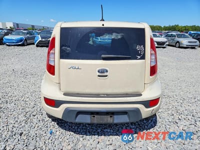 Zdjęcie 6 z 12 samochodu: 2012 KIA SOUL BASE VIN:KNDJT2A5XC7481789 - miniatura