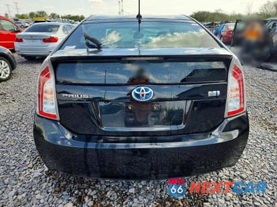 Zdjęcie 6 z 12 samochodu: 2014 TOYOTA PRIUS FOUR VIN:JTDKN3DUXE0363325 - miniatura