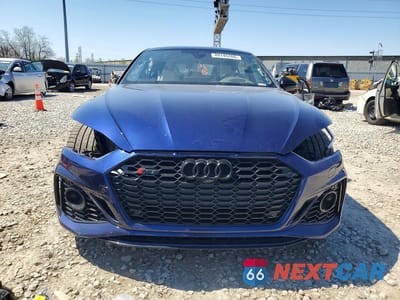 Piąte zdjęcie samochodu w środku: 2021 AUDI RS5 VIN:WUAAWCF53MA902832 - miniatura