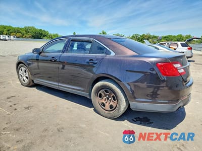 Drugie zdjęcie samochodu z przodu: 2016 FORD TAURUS POLICE INTERCEPTOR VIN:1FAHP2L8XGG126532 - miniatura