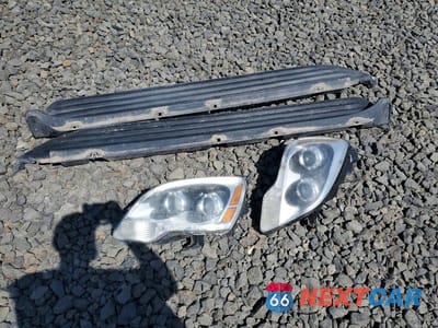 Zdjęcie 13 z 14 samochodu: 2009 GMC ACADIA SLT-1 VIN:1GKER23D59J144645 - miniatura