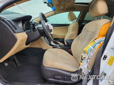 Zdjęcie 7 z 13 samochodu: 2011 HYUNDAI SONATA GLS VIN:5NPEB4ACXBH083779 - miniatura