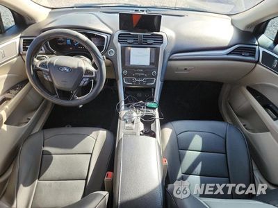 Zdjęcie 8 z 12 samochodu: 2020 FORD FUSION SE VIN:3FA6P0HDXLR121979 - miniatura