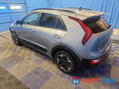 Drugie zdjęcie samochodu z przodu: 2024 KIA NIRO EV WIND VIN:KNDCR3L16R5087220 - miniatura