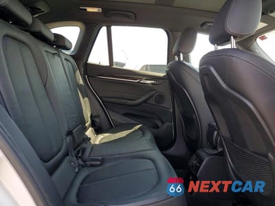 Zdjęcie 11 z 13 samochodu: 2018 BMW X1 XDRIVE28I VIN:WBXHT3C31J5L28455 - miniatura
