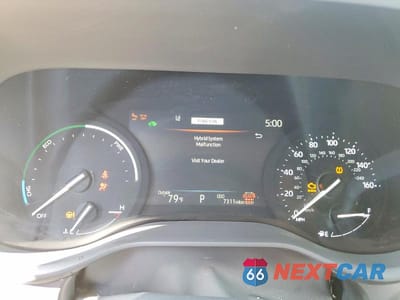 Zdjęcie 9 z 12 samochodu: 2026 TOYOTA SIENNA LE 8-PASSENGER VIN:5TDKRKEC8TS295251 - miniatura