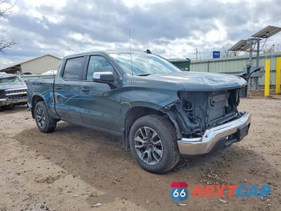 Czwarte zdjęcie samochodu z boku: 2025 CHEVROLET SILVERADO K1500 LT VIN:1GCUKDED4SZ208931 - miniatura