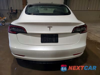 Zdjęcie 6 z 12 samochodu: 2022 TESLA MODEL 3 VIN:5YJ3E1EA4NF371547 - miniatura