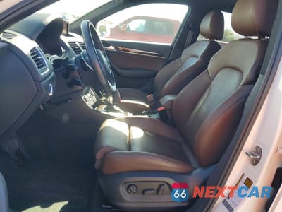 Zdjęcie 7 z 14 samochodu: 2015 AUDI Q3 PRESTIGE VIN:WA1GFCFS7FR011809 - miniatura