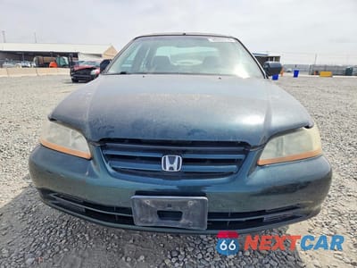 Piąte zdjęcie samochodu w środku: 2001 HONDA ACCORD EX VIN:1HGCG16501A084674 - miniatura