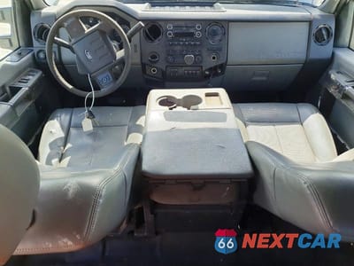 Zdjęcie 8 z 13 samochodu: 2016 FORD F350 SUPER DUTY VIN:1FD8W3HT1GEA69144 - miniatura
