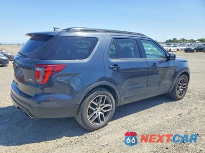 Trzecie zdjęcie samochodu z tyłu: 2017 FORD EXPLORER SPORT VIN:1FM5K8GT8HGD21734 - miniatura