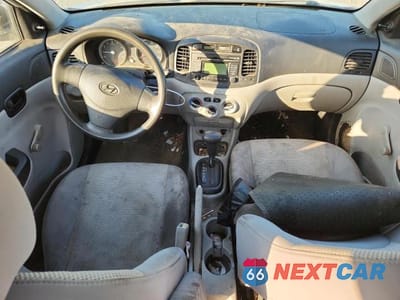 Zdjęcie 8 z 12 samochodu: 2010 HYUNDAI ACCENT GLS VIN:KMHCN4AC8AU465338 - miniatura