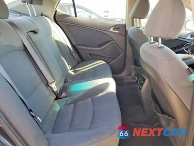 Zdjęcie 10 z 12 samochodu: 2015 KIA OPTIMA HYBRID VIN:KNAGM4AD0F5085684 - miniatura