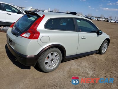 Trzecie zdjęcie samochodu z tyłu: 2009 VOLVO C30 T5 VIN:YV1MK672592141292 - miniatura