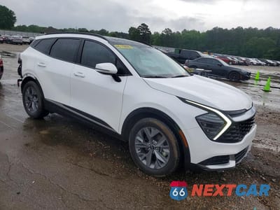 Czwarte zdjęcie samochodu z boku: 2025 KIA SPORTAGE SX VIN:5XYK43DFXSG263509 - miniatura