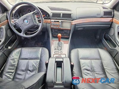 Zdjęcie 8 z 12 samochodu: 1998 BMW 750IL 4P VIN:WBAGK2320WDH69133 - miniatura