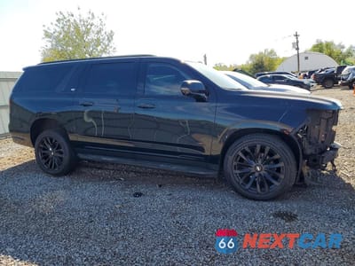 Czwarte zdjęcie samochodu z boku: 2023 CADILLAC ESCALADE ESV PREMIUM LUXURY VIN:1GYS4KKL1PR236110 - miniatura