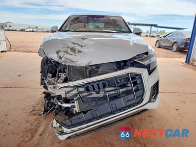 Piąte zdjęcie samochodu w środku: 2022 AUDI Q8 PREMIUM VIN:WA1AVBF1XND019280 - miniatura