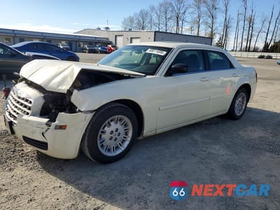 2006 CHRYSLER 300 2C3KA43R46H470483 - główne zdjęcie licytacji z USA - miniatura
