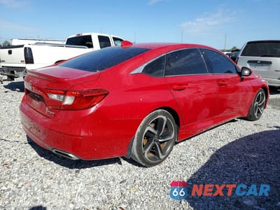 Trzecie zdjęcie samochodu z tyłu: 2018 HONDA ACCORD SPORT VIN:1HGCV1F35JA218941 - miniatura