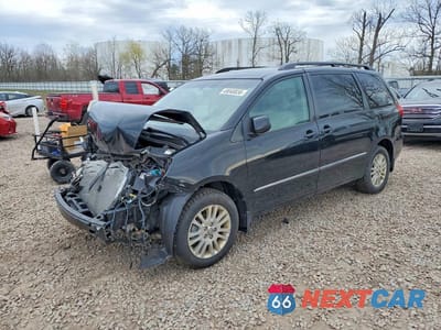 2008 TOYOTA SIENNA XLE LIMITED 5TDBK22C68S009476 - główne zdjęcie licytacji z USA - miniatura