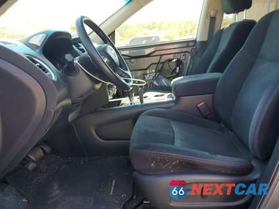 Zdjęcie 7 z 12 samochodu: 2015 NISSAN PATHFINDER SV VIN:5N1AR2MN3FC649029 - miniatura