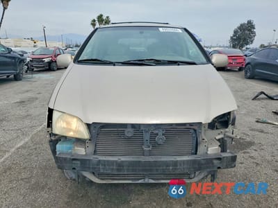 Piąte zdjęcie samochodu w środku: 2003 TOYOTA SIENNA LE VIN:4T3ZF13C93U544580 - miniatura