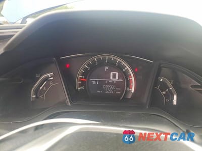 Zdjęcie 9 z 12 samochodu: 2016 HONDA CIVIC LX VIN:19XFC2F51GE040203 - miniatura