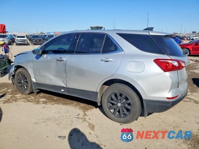 Drugie zdjęcie samochodu z przodu: 2019 CHEVROLET EQUINOX LT VIN:3GNAXUEV3KS661469 - miniatura