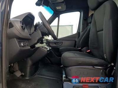 Zdjęcie 7 z 11 samochodu: 2019 MERCEDES-BENZ SPRINTER 2500 VIN:WD4PF1CD7KP125806 - miniatura