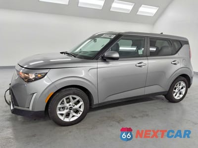 2024 KIA SOUL LX KNDJ23AU3R7241671 - główne zdjęcie licytacji z USA - miniatura