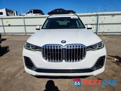 Piąte zdjęcie samochodu w środku: 2020 BMW X7 XDRIVE40I VIN:5UXCW2C0XL9C84046 - miniatura
